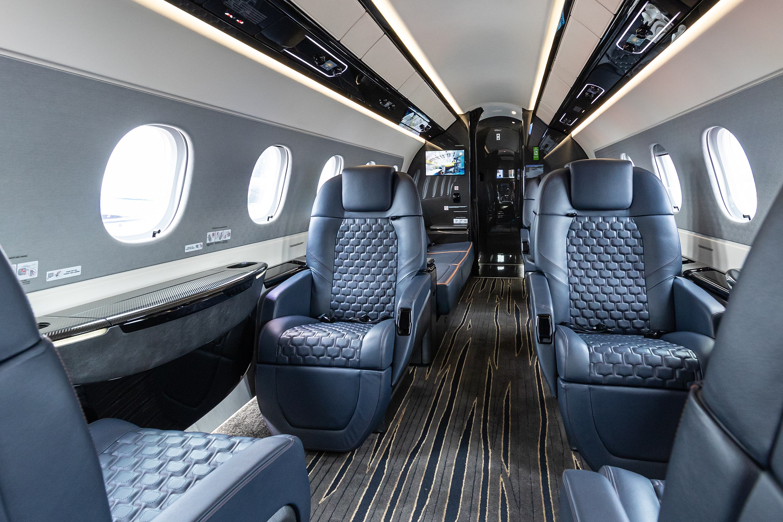 Understanding European Private Jet Pricing Structures