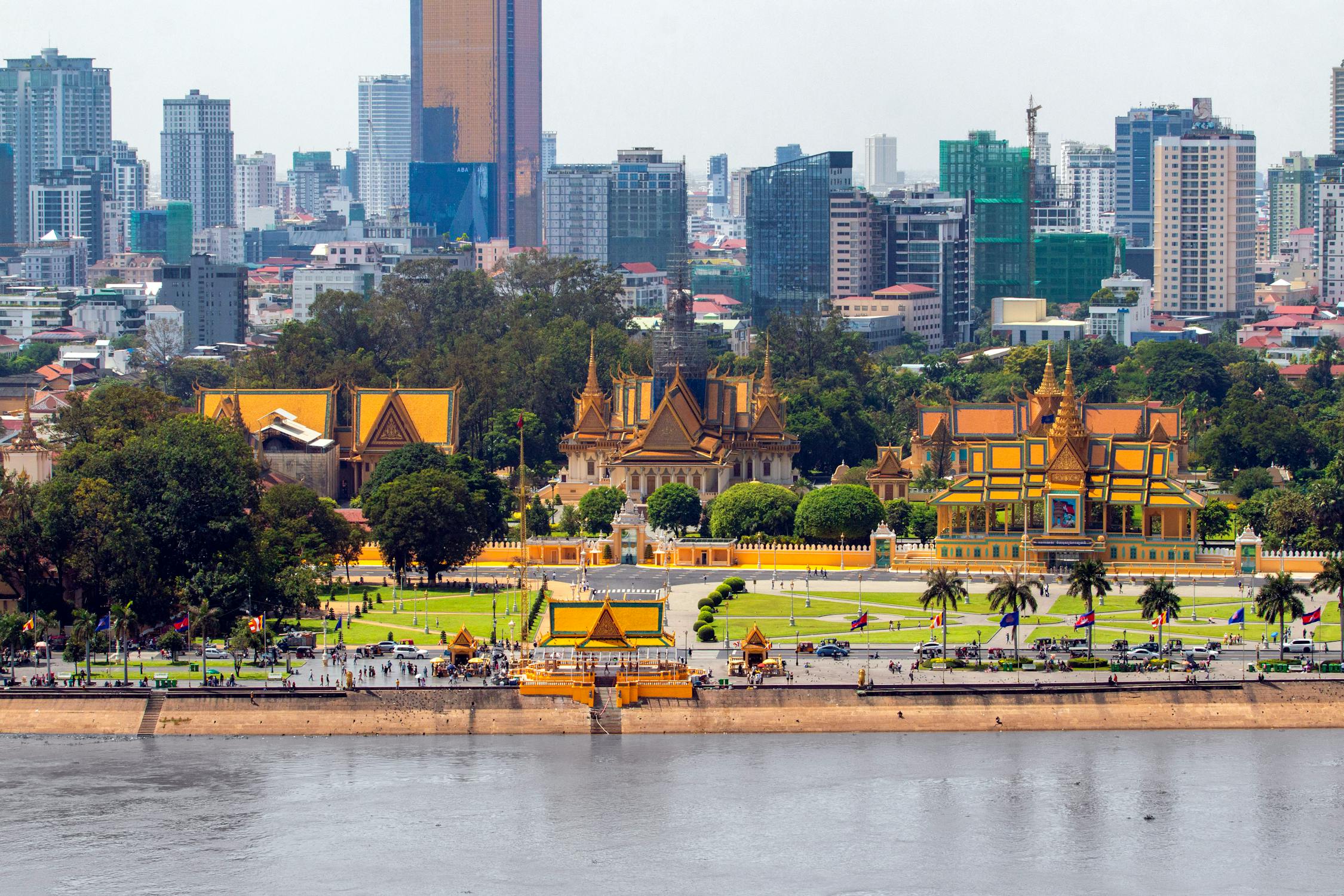 Phnom Penh private jet charter